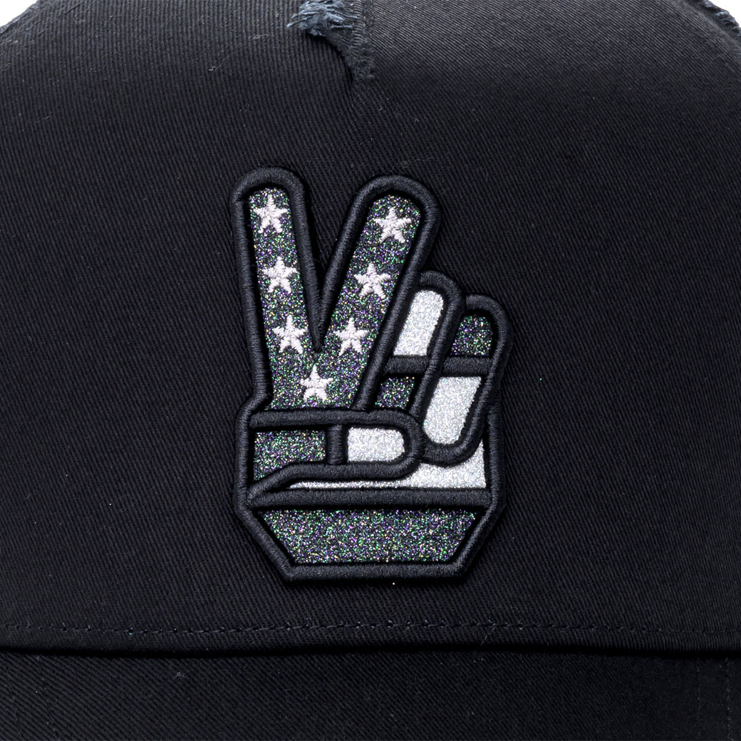 YK3DE-PEACE  BLK BLK SIL
