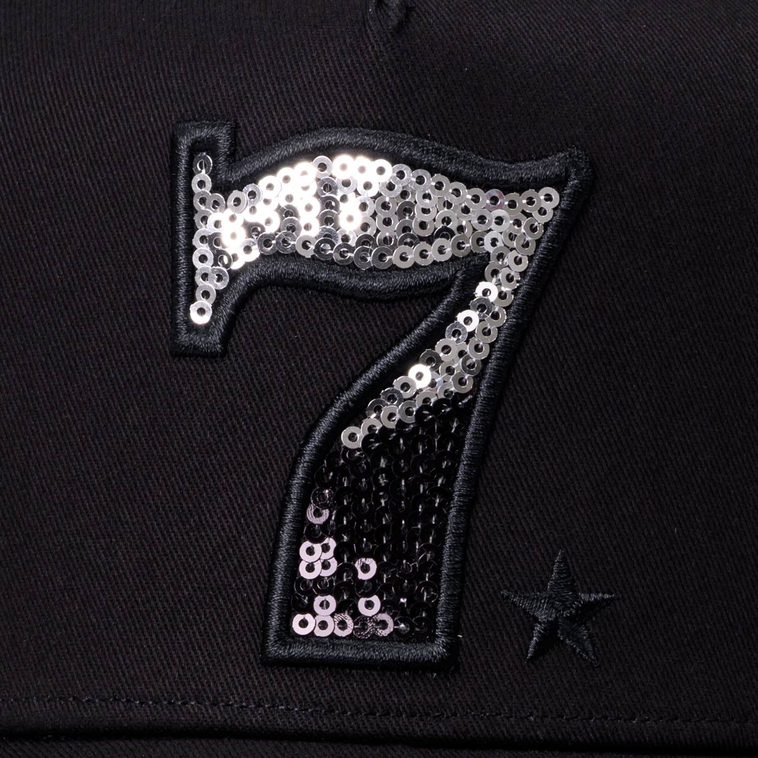 YK3DSP★-7  BLK BLK SIL